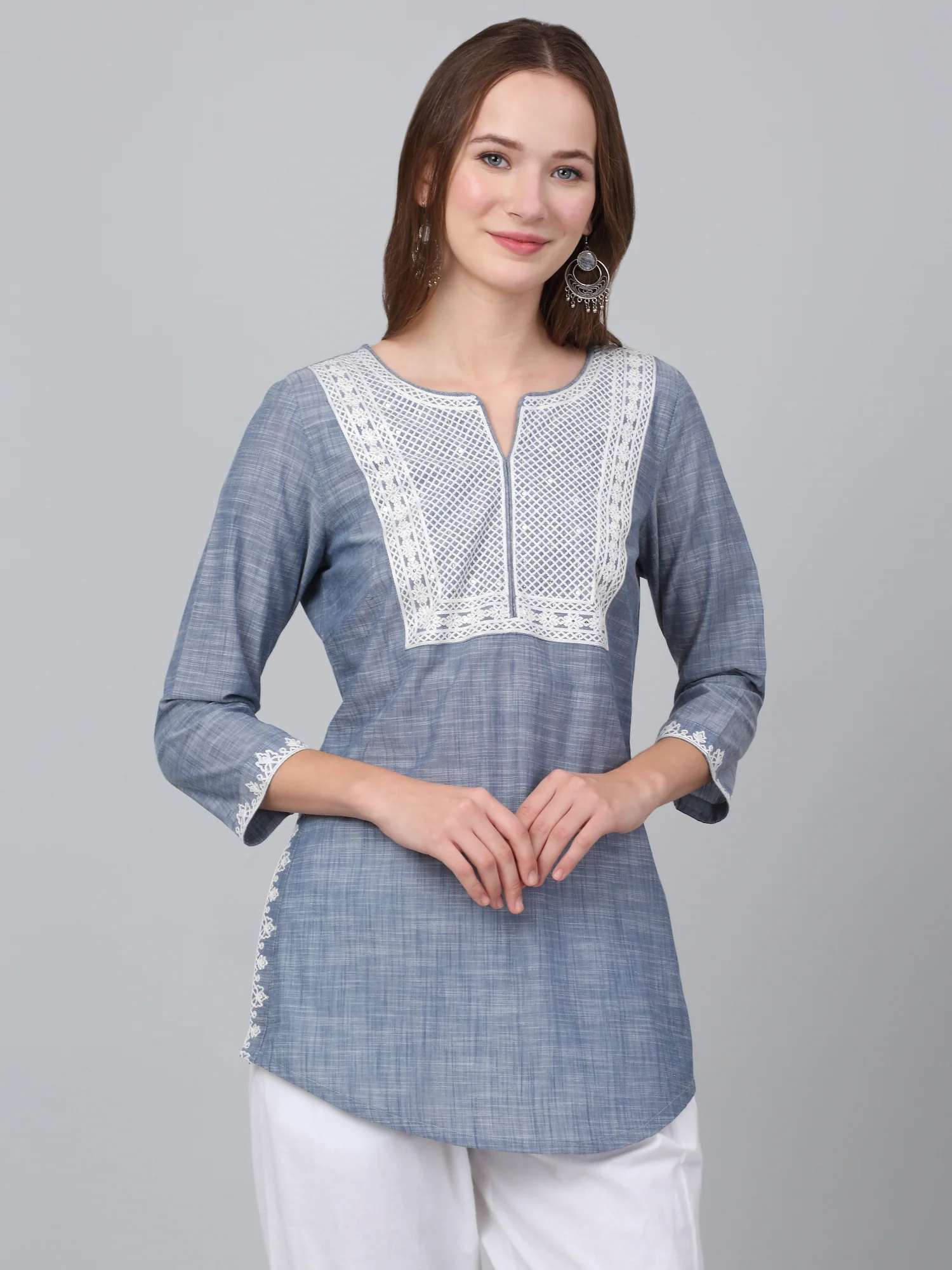 Women's Blue Solid Casual Short Kurti - Image 4