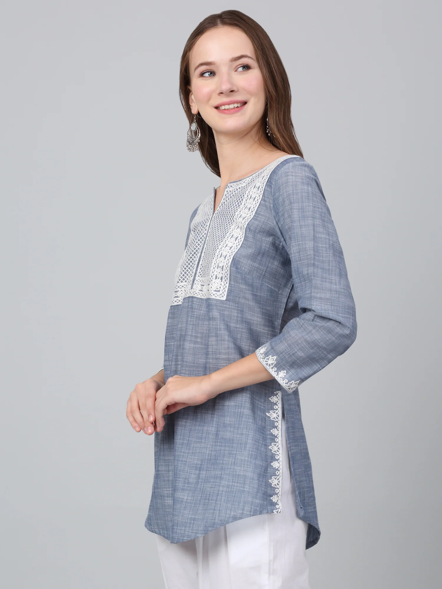 Women's Blue Solid Casual Short Kurti - Image 5
