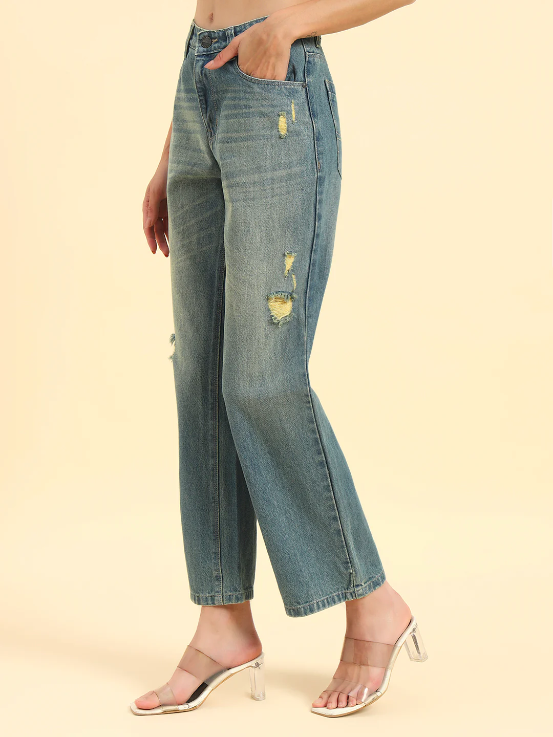 Women's Blue Solid Regular Fit Casual Jeans - Image 4