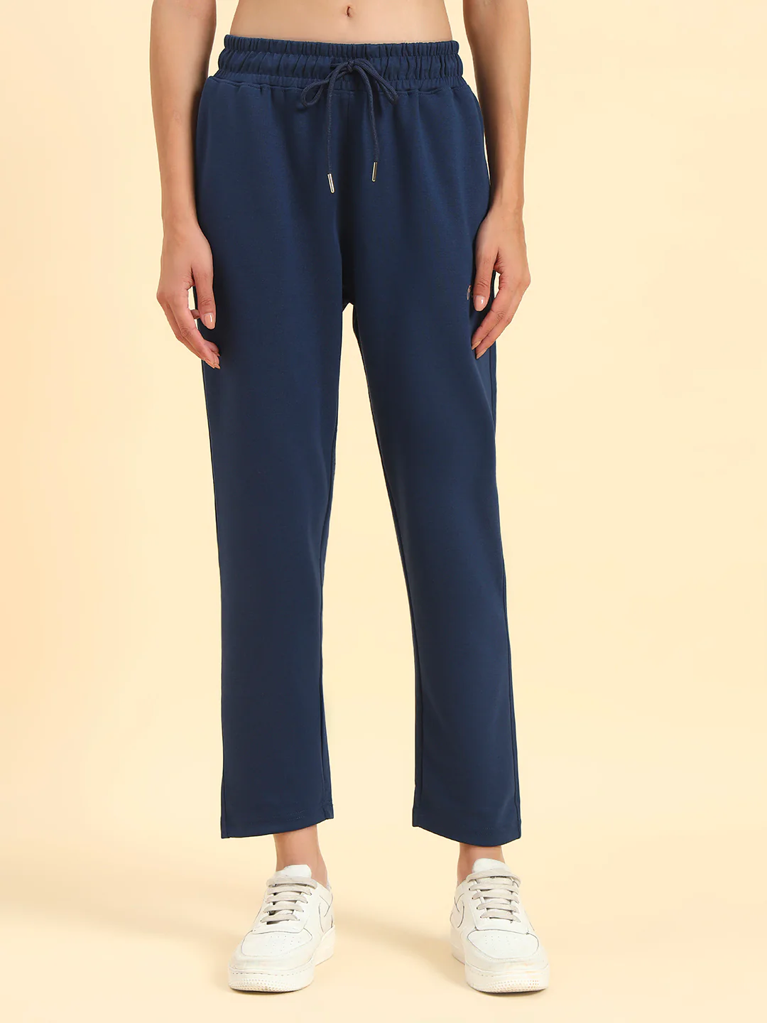 Women's Blue Solid Regular Fit Casual Track Pant - Image 3