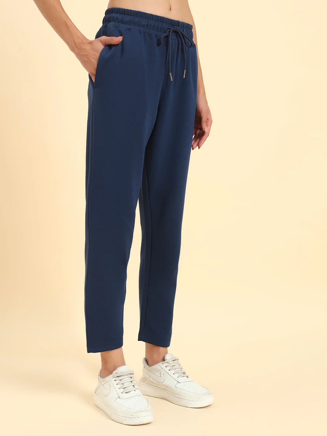Women's Blue Solid Regular Fit Casual Track Pant - Image 6