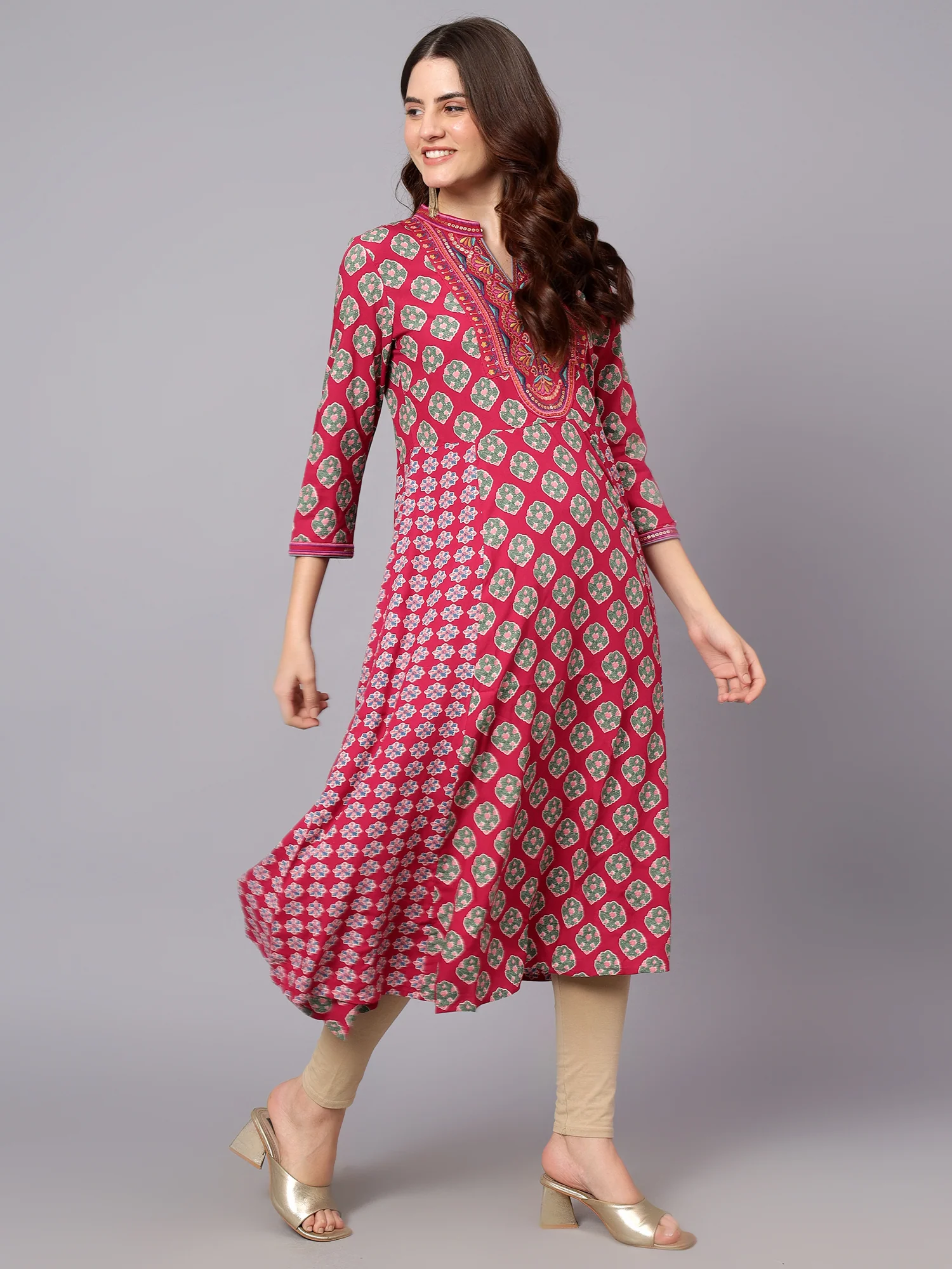 Women's Dark-Pink Floral Printed Band Collar Regular Fit 3/4 Sleeves Kurti - Image 4