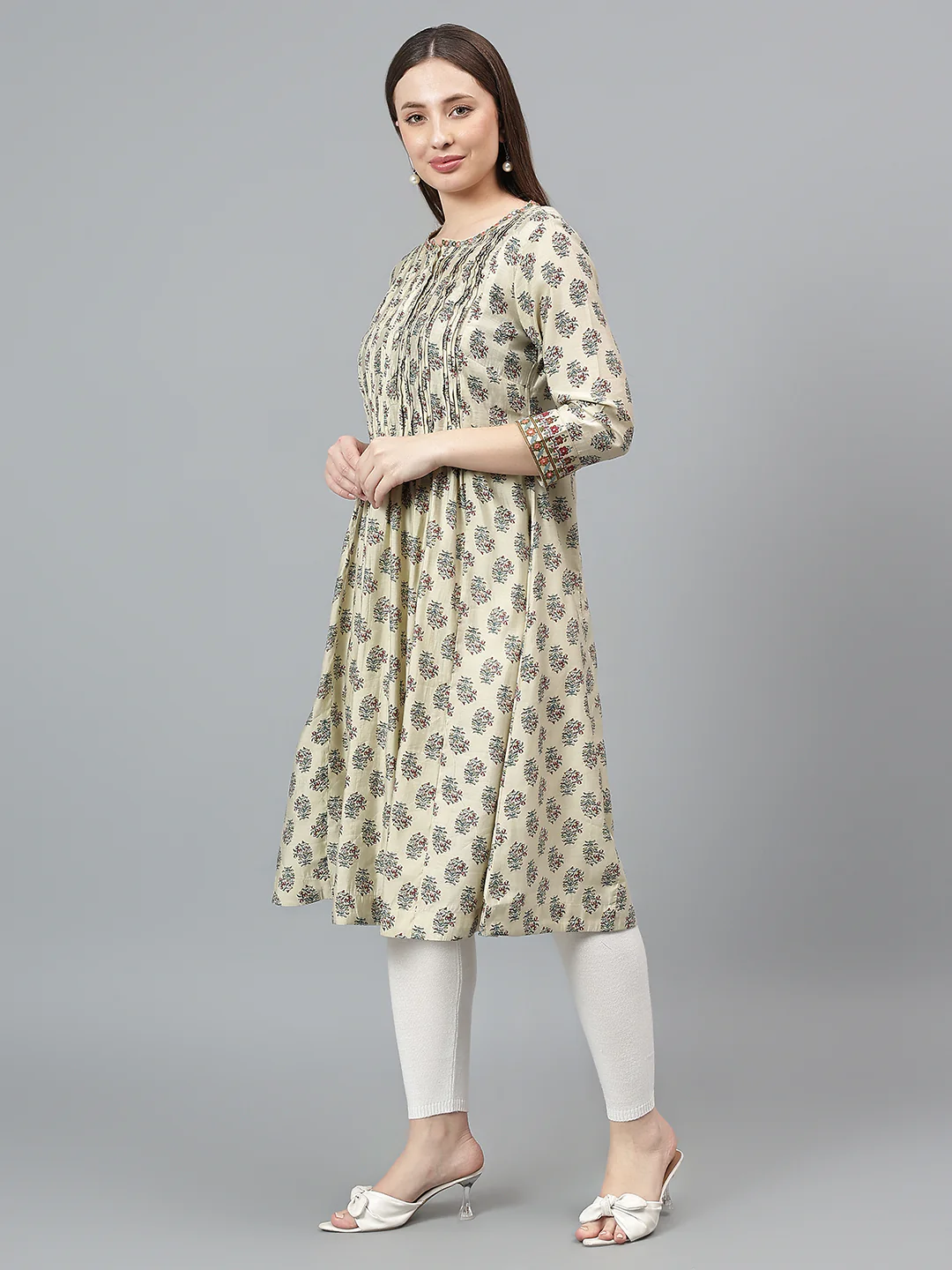 Women's Ecru Printed Round Neck Long Kurti - Image 3