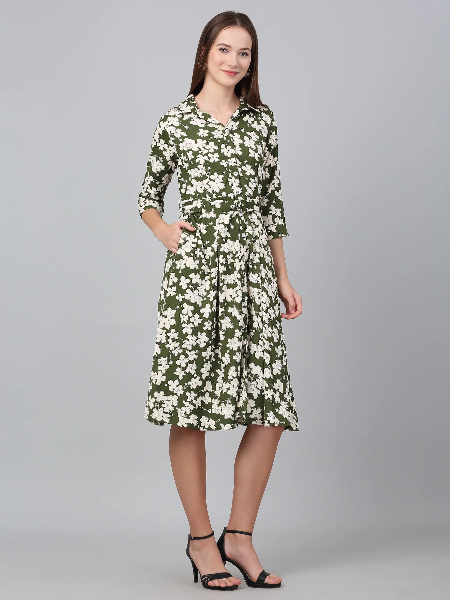 Women's Green Floral Printed Fit and Flare Casual Dress - Image 3