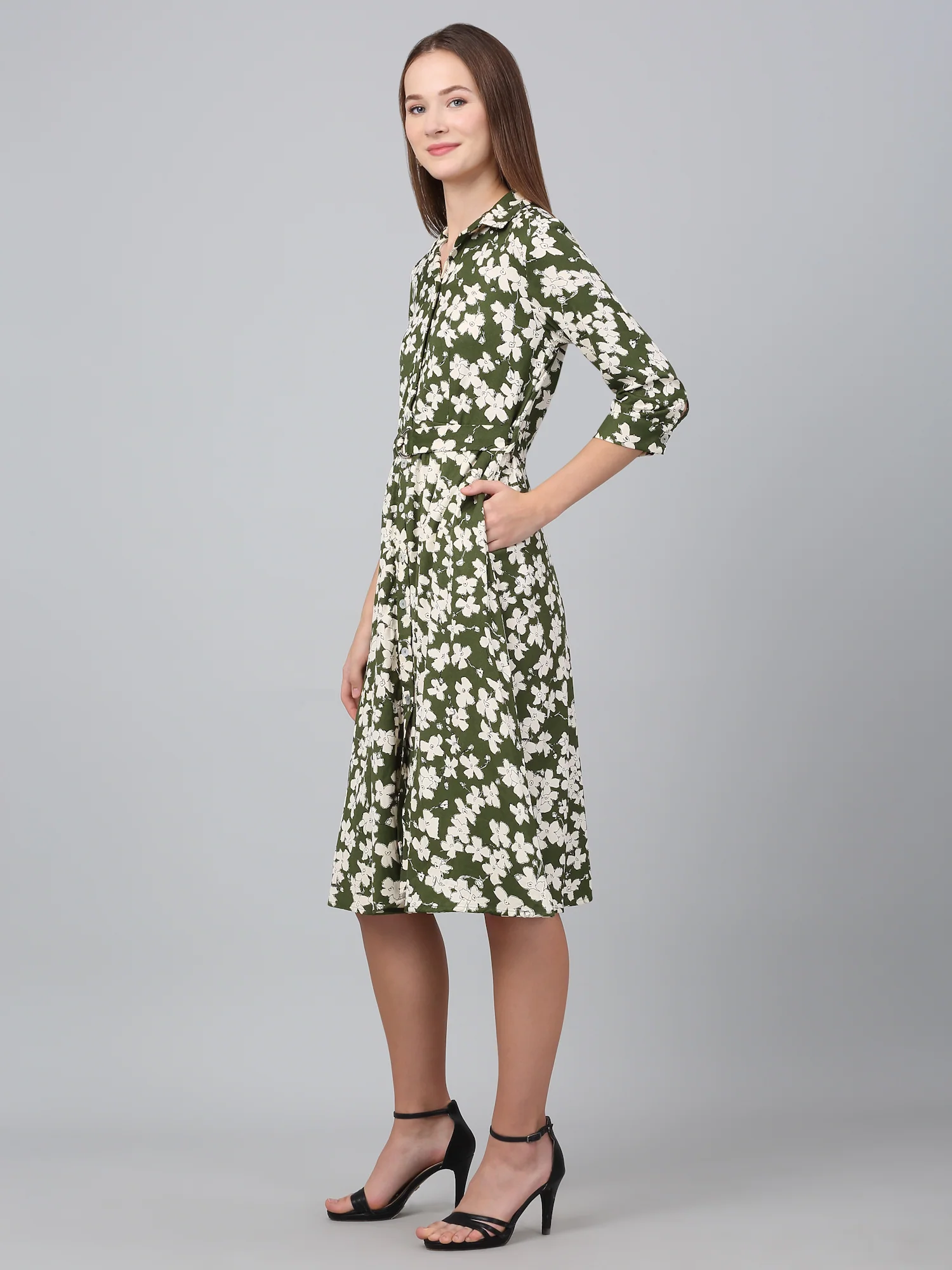 Women's Green Floral Printed Fit and Flare Casual Dress - Image 4