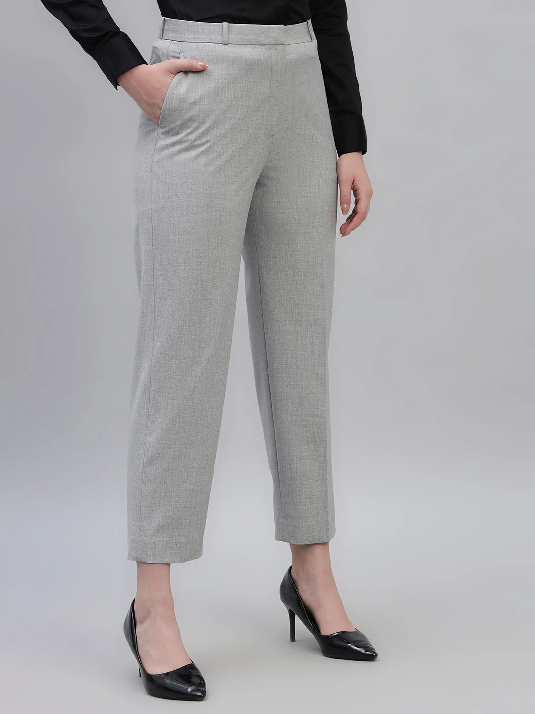 Women's Grey Solid Non Pleated Regular Fit High Waist Formal Trouser - Image 4