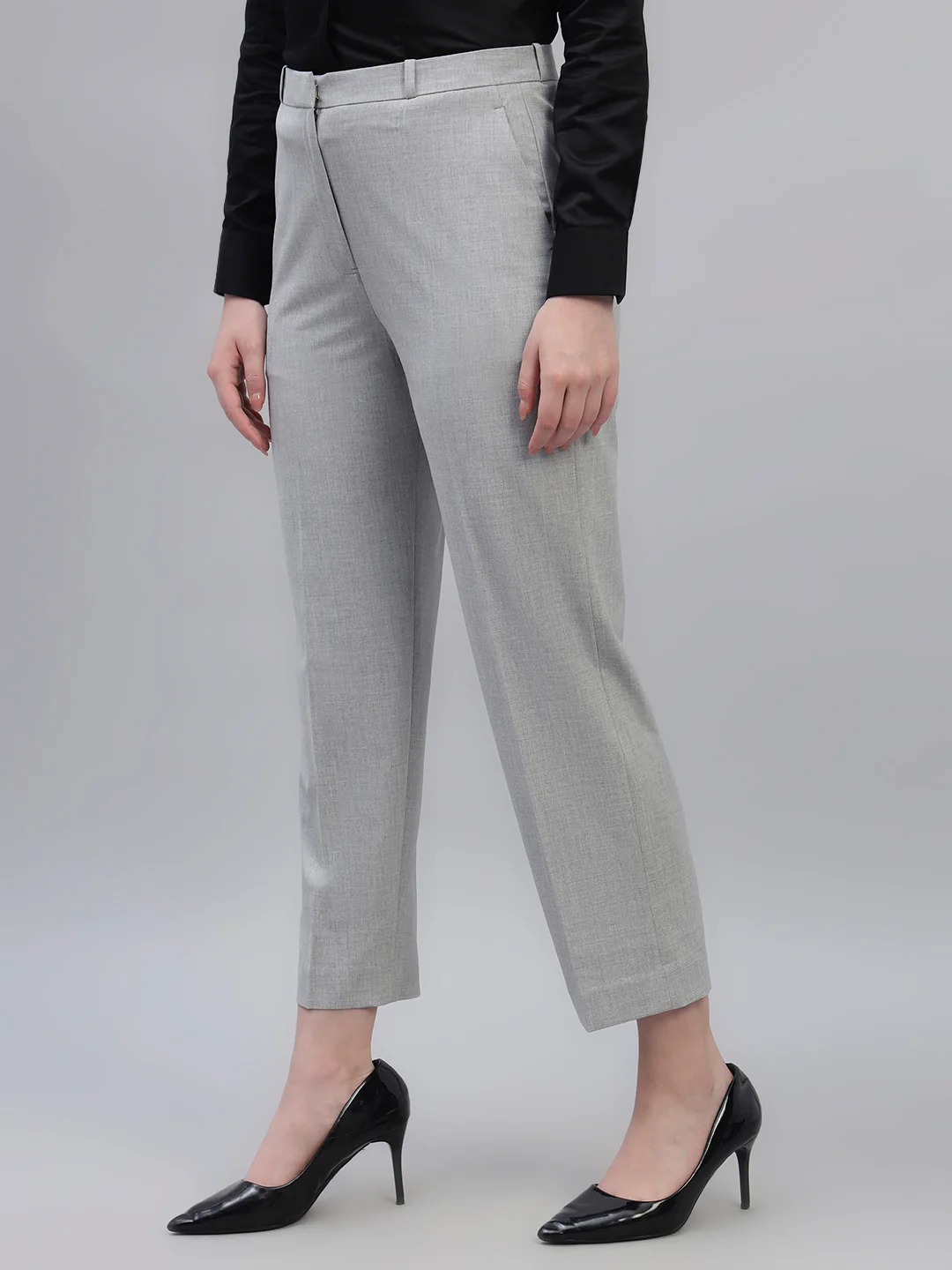 Women's Grey Solid Non Pleated Regular Fit High Waist Formal Trouser - Image 5