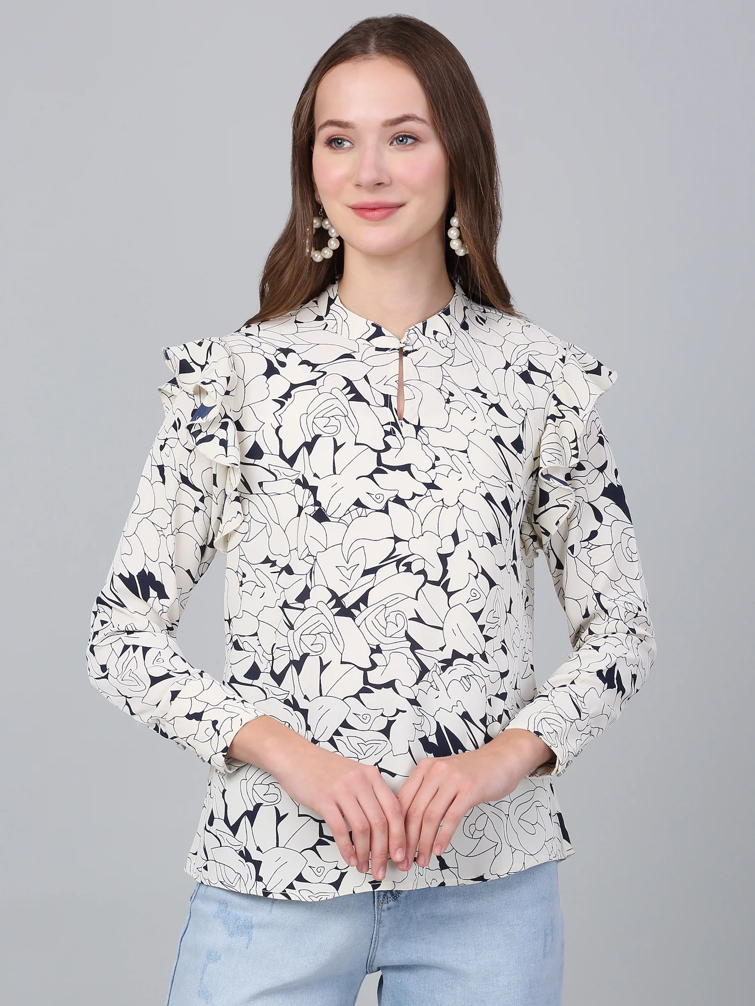 Women's Off White Floral Printed Casual Top - Image 2