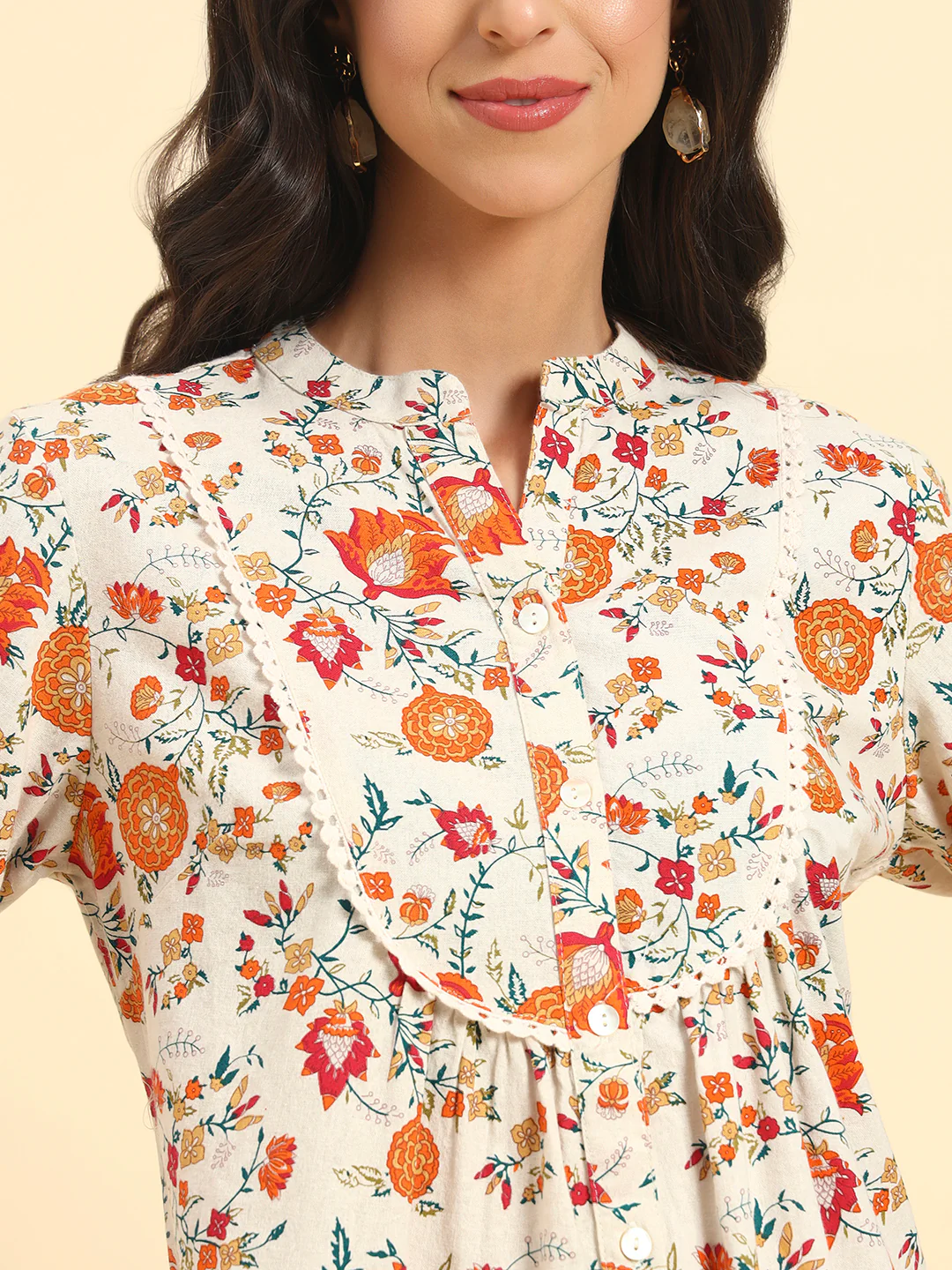 Women's Off White Printed 3/4th Sleeve Mandarin Collar Casual Tunic - Image 8
