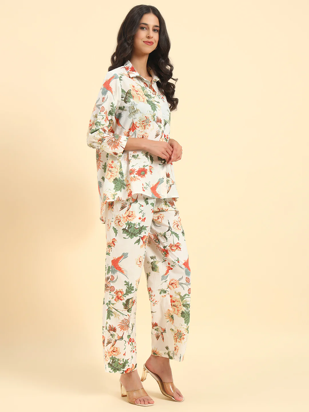 Women's Off White Printed 3/4th Sleeve Shirt Collar Co Ord Set - Image 5