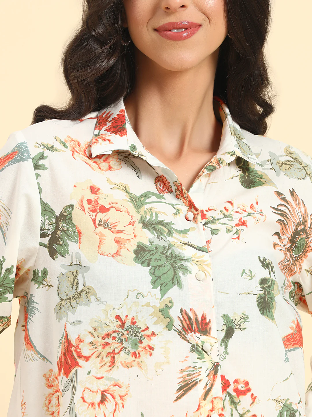 Women's Off White Printed 3/4th Sleeve Shirt Collar Co Ord Set - Image 7