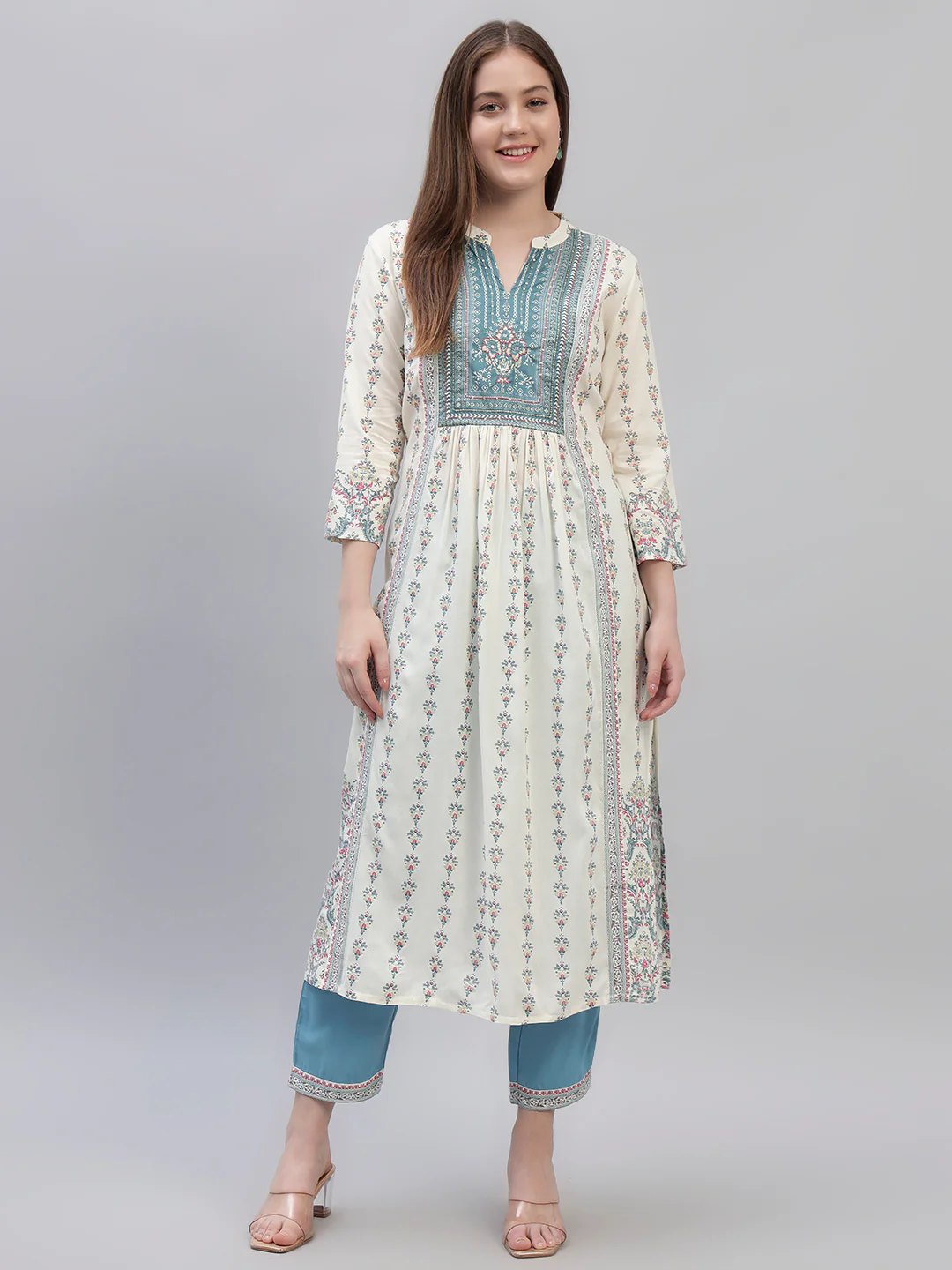 Women's Off White Printed 3/4th Sleeves Round Neck Casual Kurti Plazo Set - Image 2