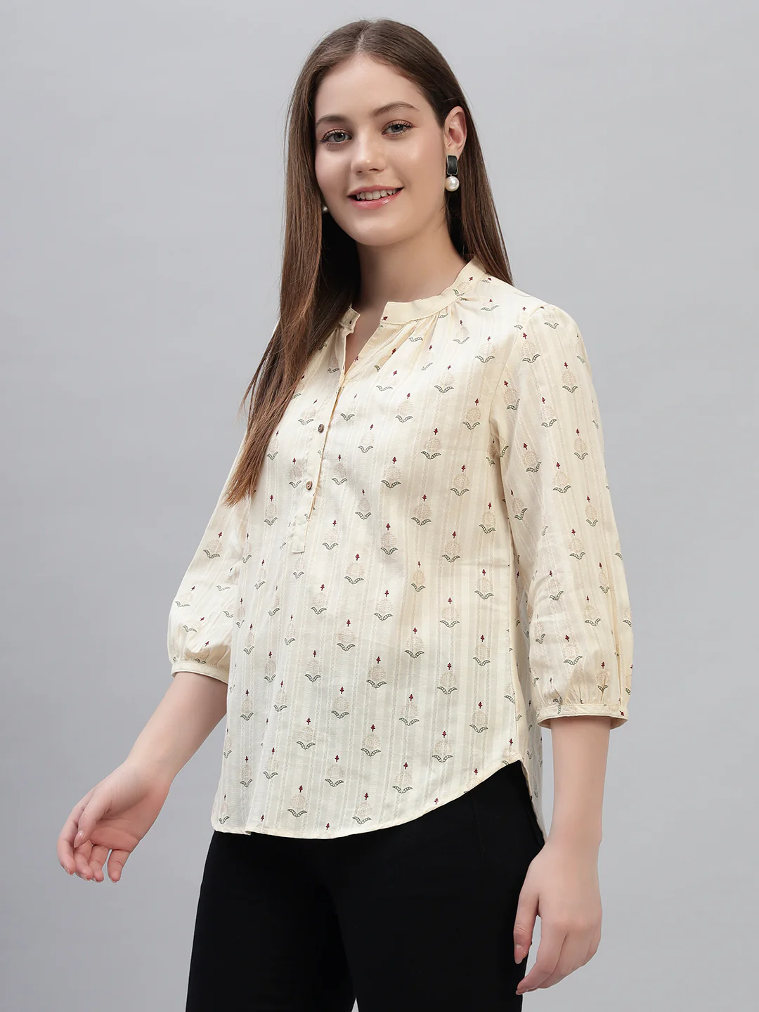 Women's Off White Printed 3/4th Sleeves Round Neck Casual Tunic - Image 3