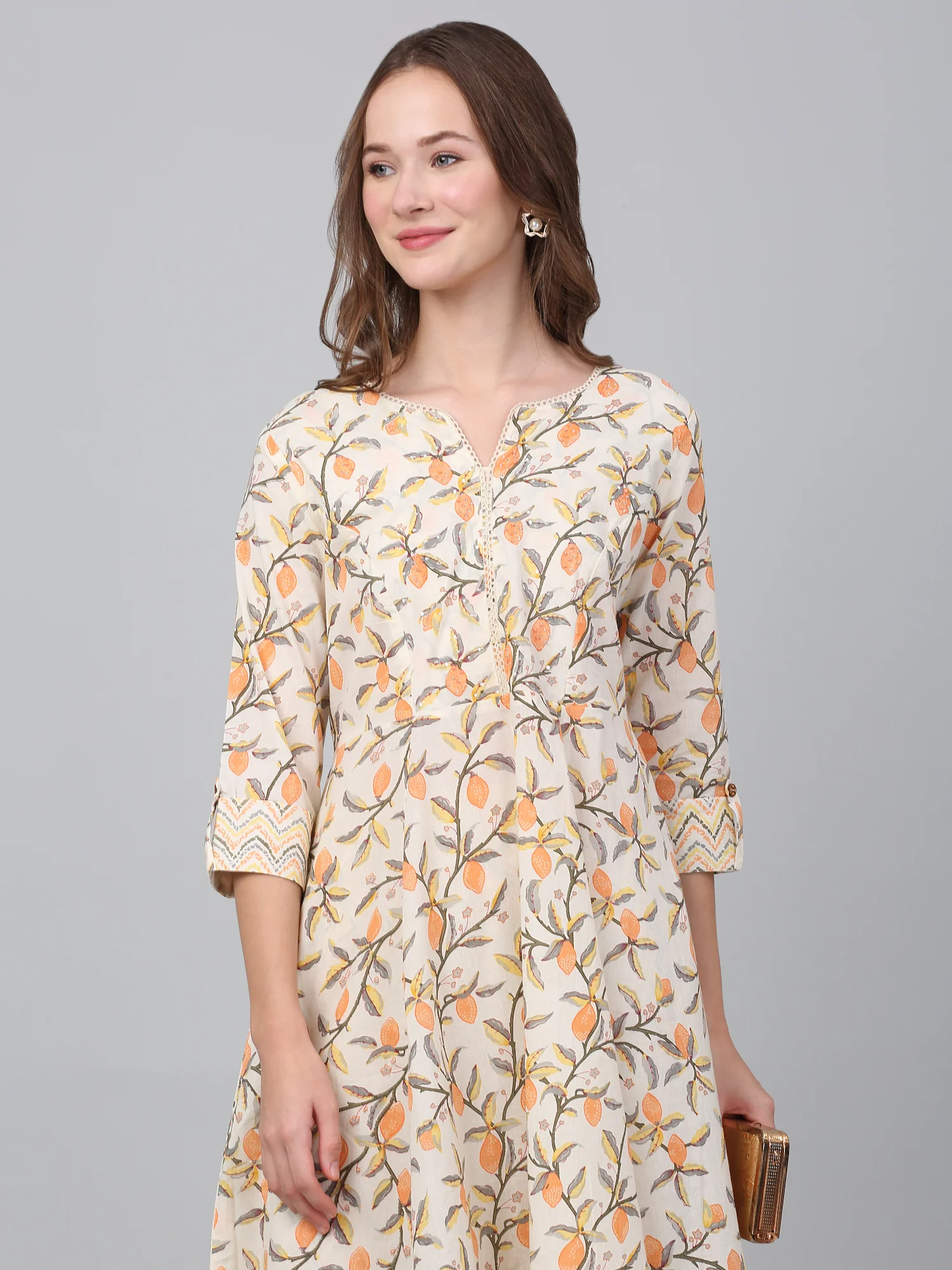 Women's Off White Printed Casual Kurta Plazzo Set - Image 5