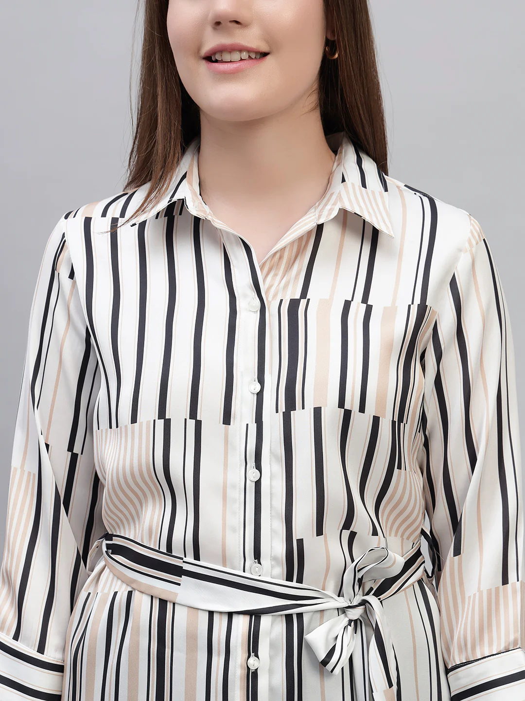 Women's Off White Striped 3/4th Sleeves Spread Collar Casual Long Tunic - Image 6