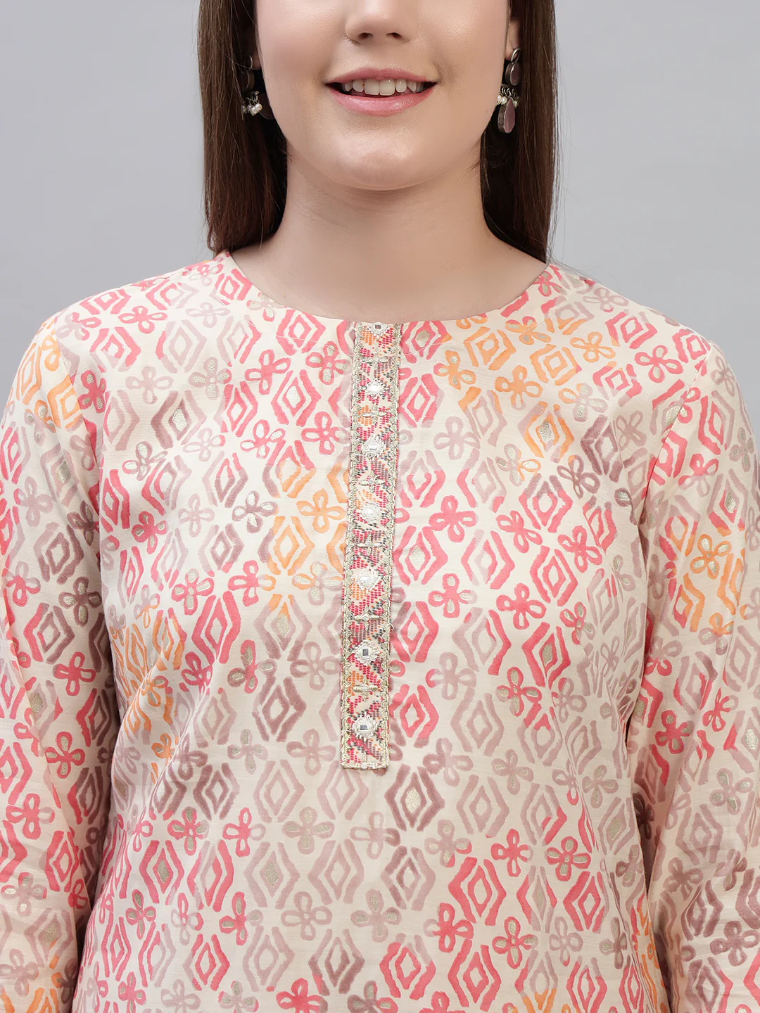 Women's Pink Printed 3/4th Sleeves Round Neck Casual Kurti Plazo Set - Image 7