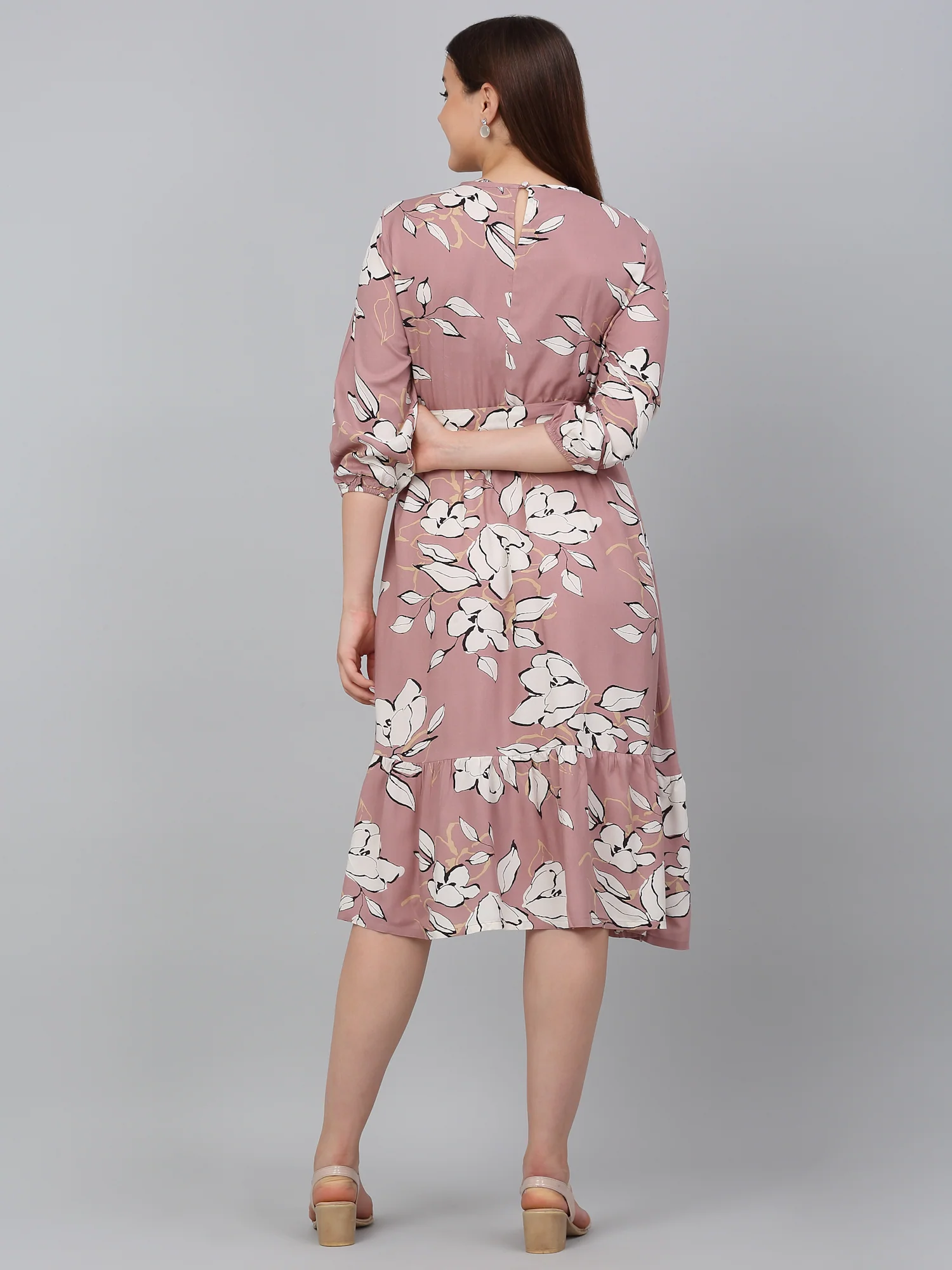 Women's Pink Printed Round Neck Casual Dress - Image 2