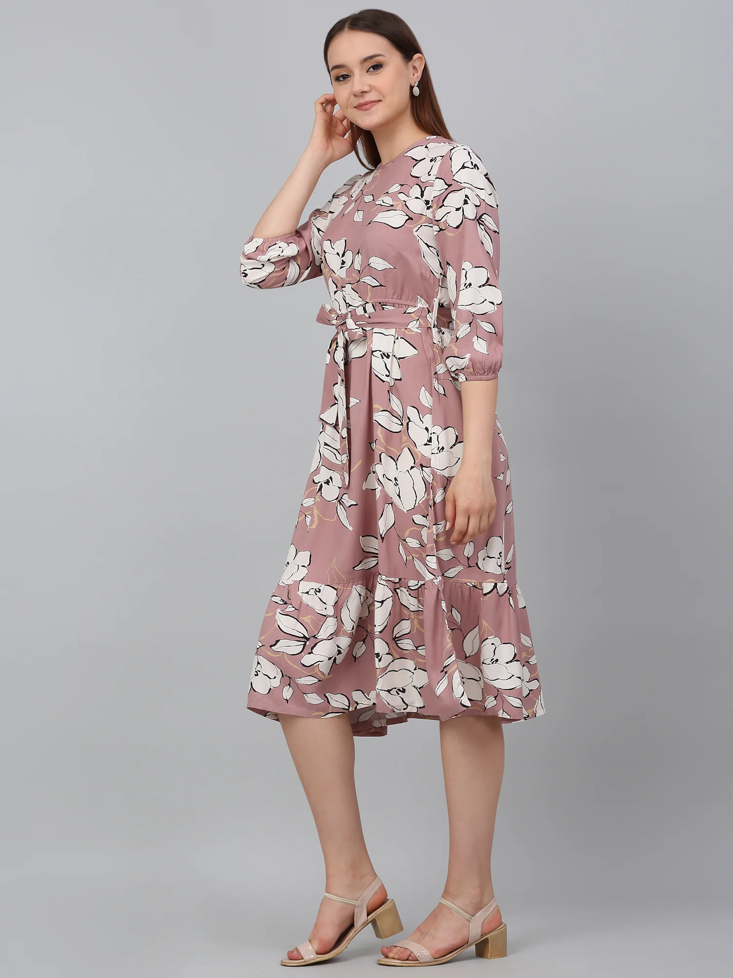 Women's Pink Printed Round Neck Casual Dress - Image 4