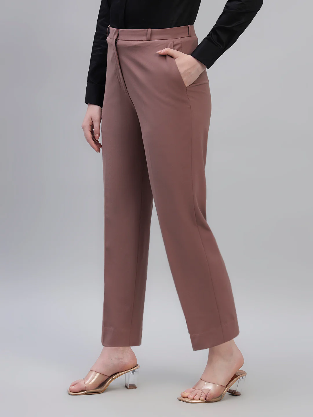 Women's Pink Solid Non Pleated Regular Fit High Waist Formal Trouser - Image 5