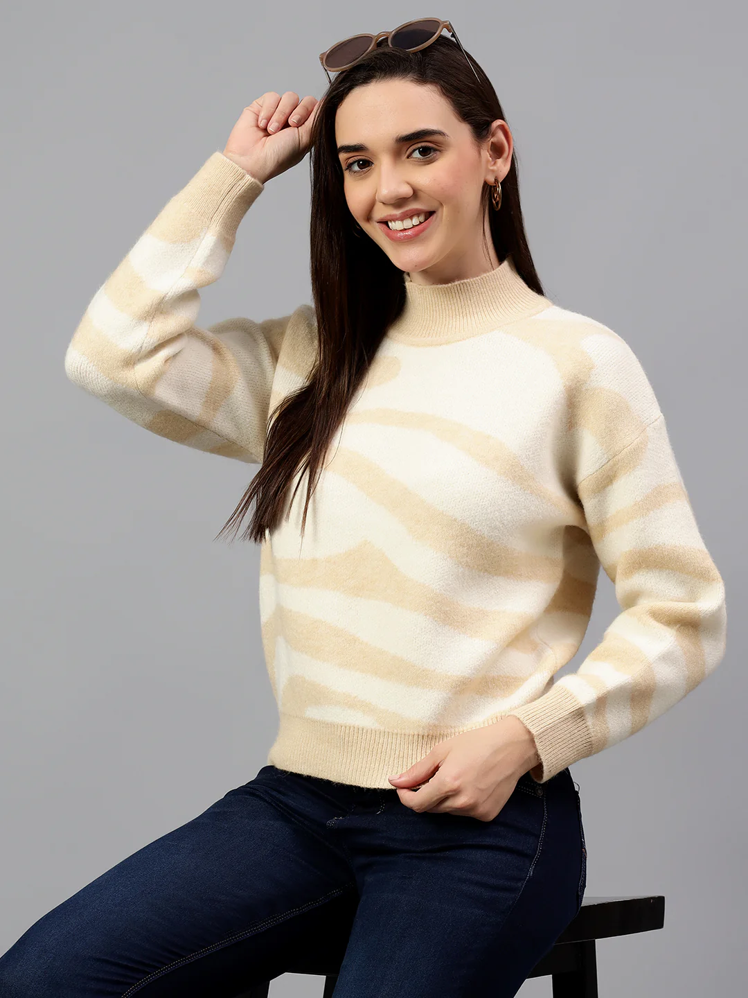 Women's Printed Beige Full Sleeve Casual Sweater - Image 3