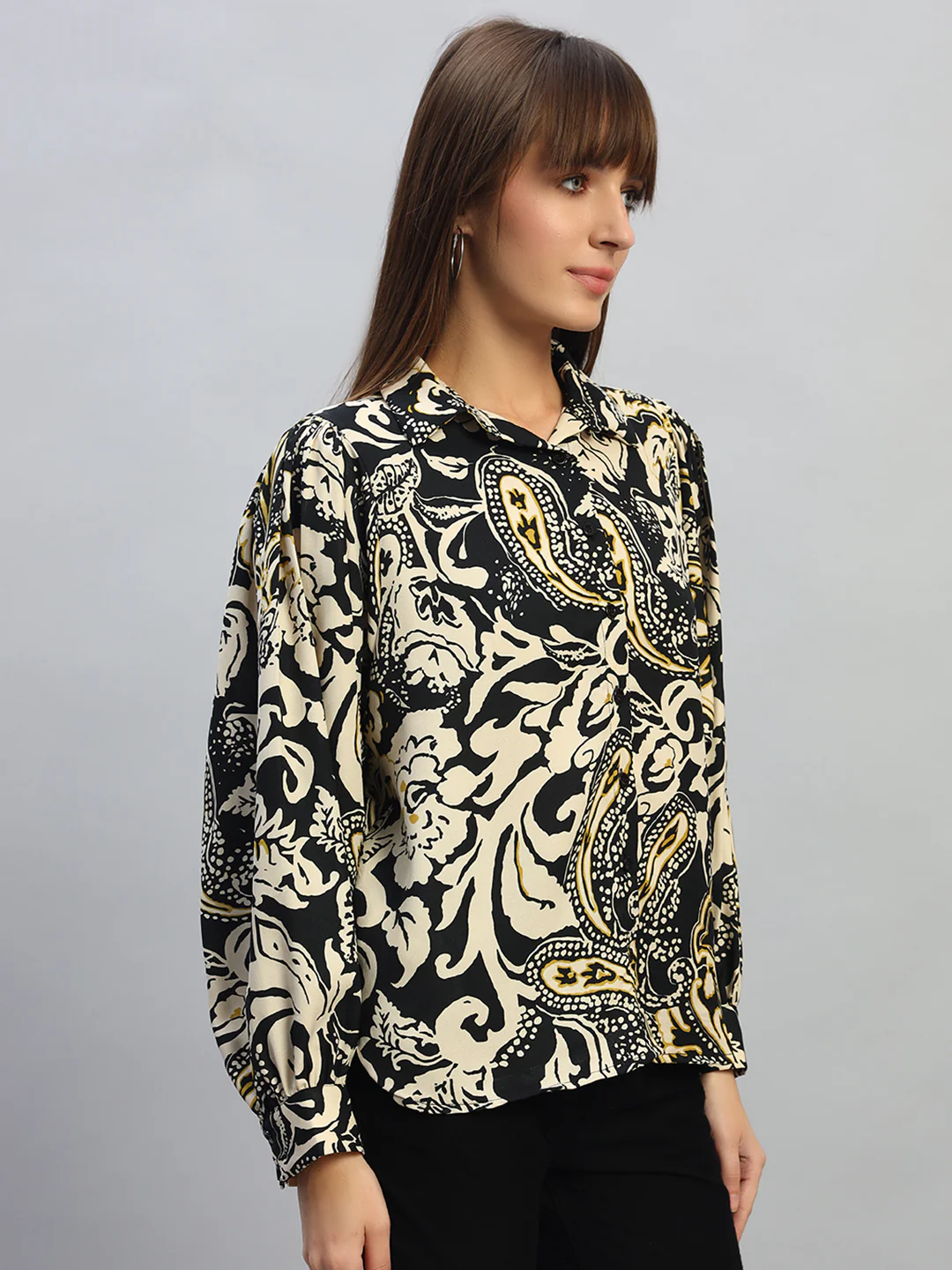 Women's Printed Black Full Sleeves Spread Collar Casual Tunic - Image 5