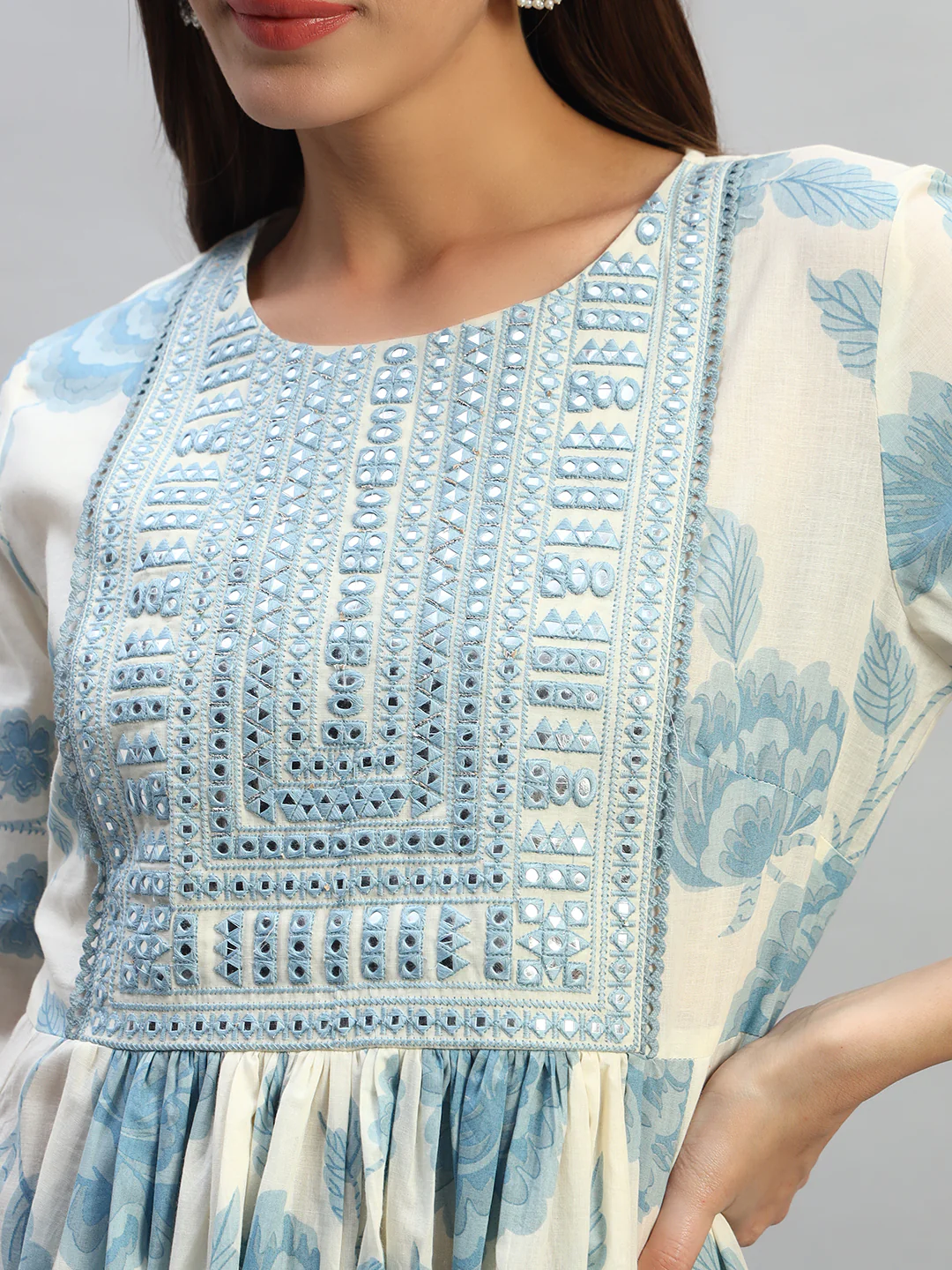 Women's Printed Blue Round Neck 3/4th Sleeves Casual Kurti - Image 6