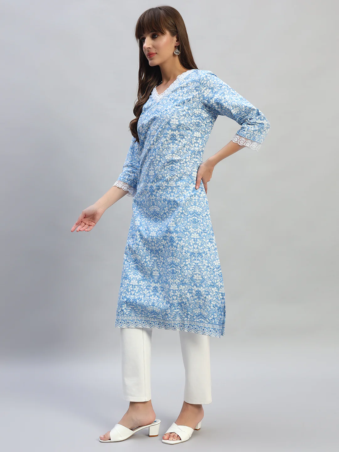 Women's Printed Blue V-Neck 3/4th Sleeves Casual Kurti - Image 3
