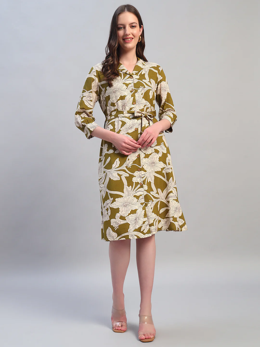 Women's Printed Green V-Neck 3/4th Sleeves Casual Dress - Image 2