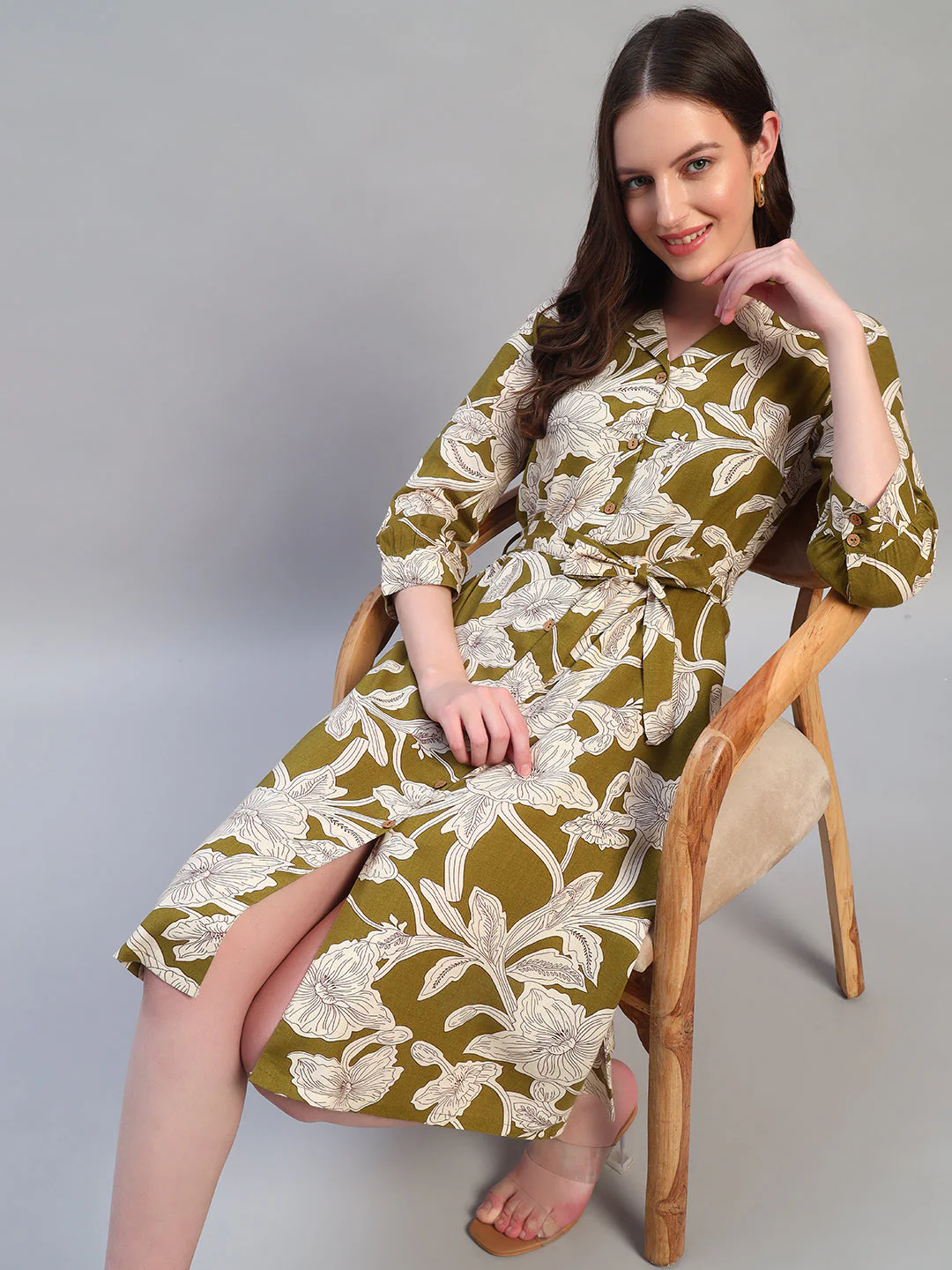 Women's Printed Green V-Neck 3/4th Sleeves Casual Dress - Image 7