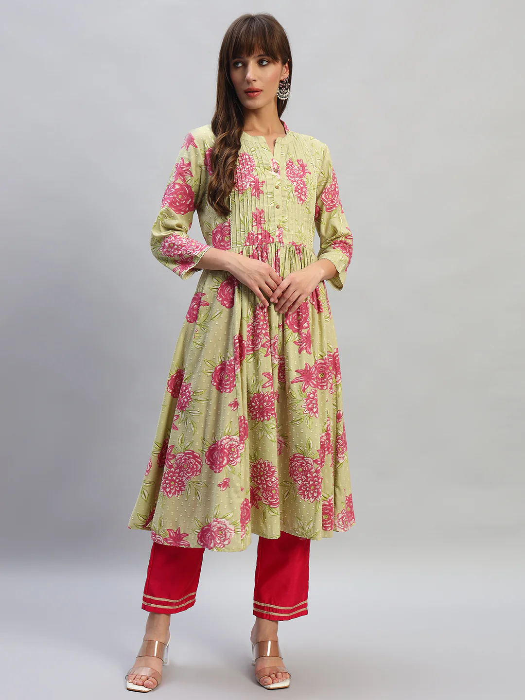 Women's Printed Green V-Neck 3/4th Sleeves Casual Kurti - Image 2