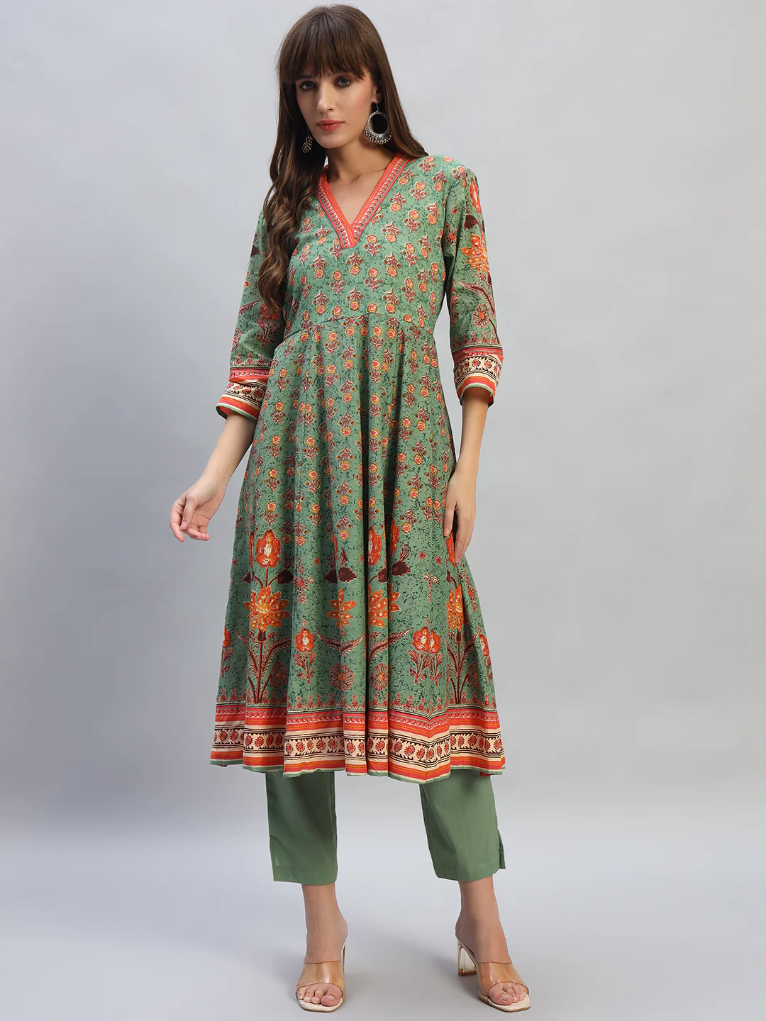 Women's Printed Green V-Neck 3/4th Sleeves Casual Kurti Plazo Set - Image 2