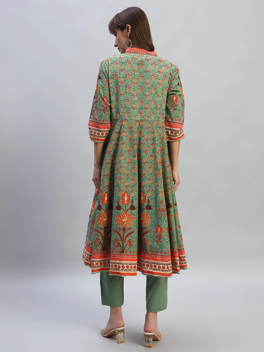 Women's Printed Green V-Neck 3/4th Sleeves Casual Kurti Plazo Set - Image 4