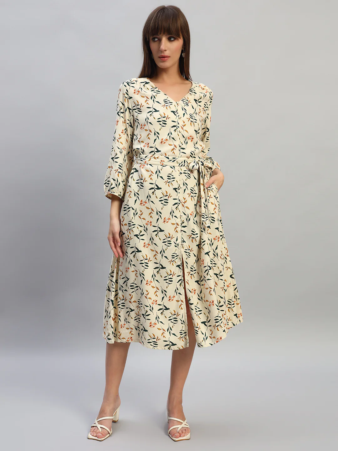 Women's Printed Ivory V-Neck 3/4th Sleeves Casual Dress - Image 2