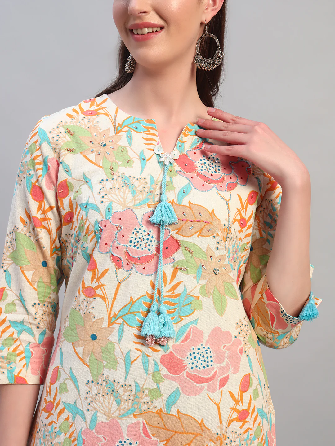 Women's Printed Multi V-Neck 3/4th Sleeves Casual Kurti - Image 6