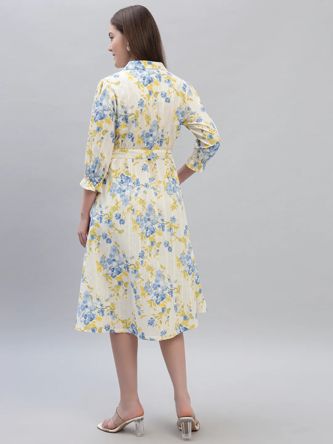 Women's Printed Off White 3/4th Sleeves Spread Collar Casual Dress - Image 4