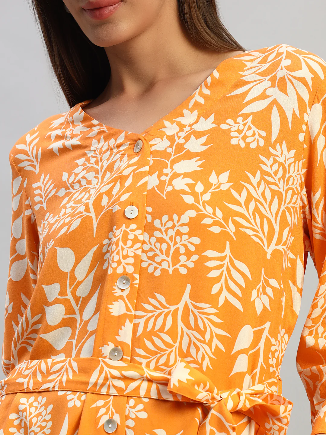 Women's Printed Orange V-Neck 3/4th Sleeves Casual Dress - Image 6