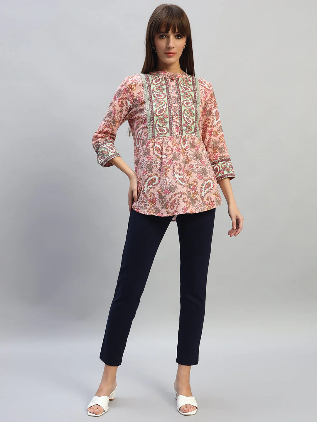 Women's Printed Peach 3/4th Sleeves Spread Collar Casual Tunic - Image 7