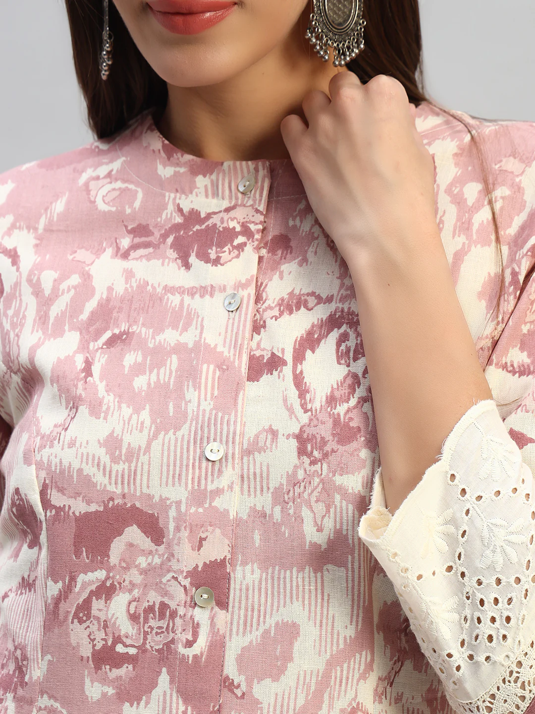 Women's Printed Pink Round Neck 3/4th Sleeves Casual Kurti - Image 6