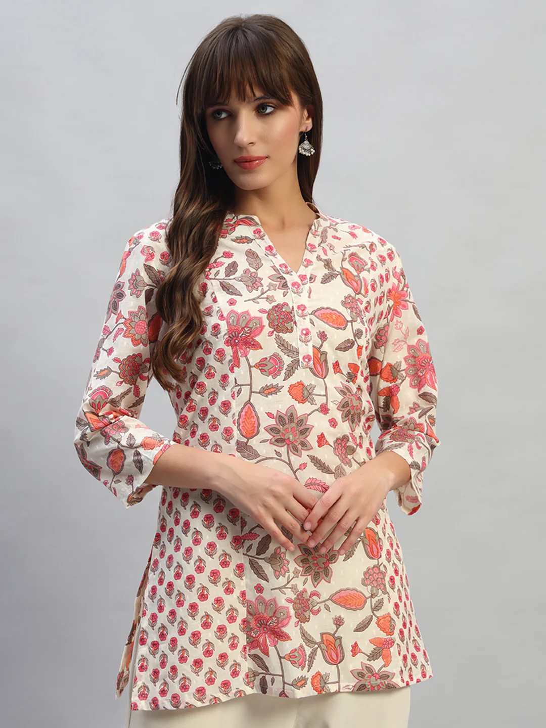 Women's Printed Pink V-Neck 3/4th Sleeves Casual Short Kurti - Image 2