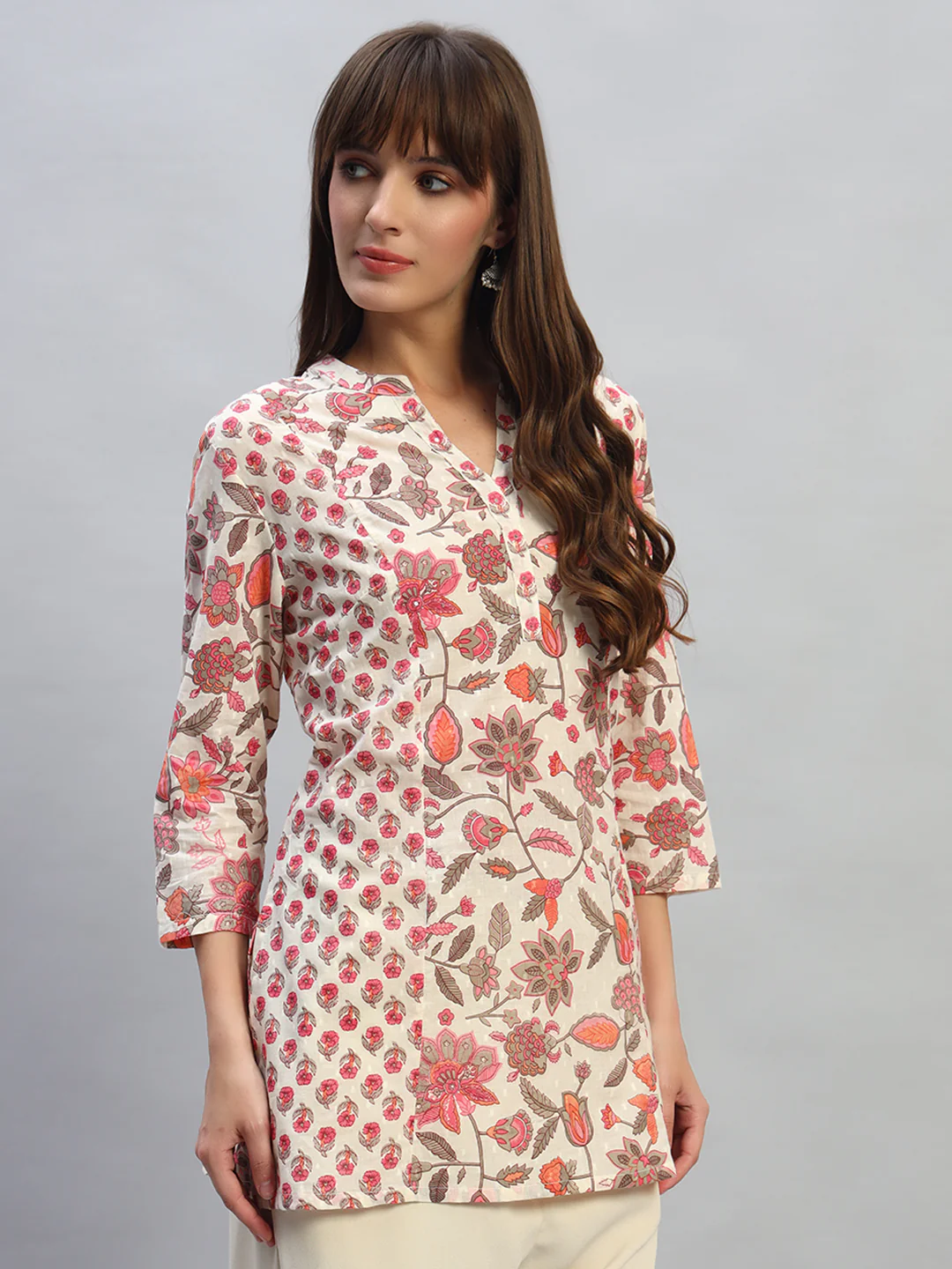 Women's Printed Pink V-Neck 3/4th Sleeves Casual Short Kurti - Image 5