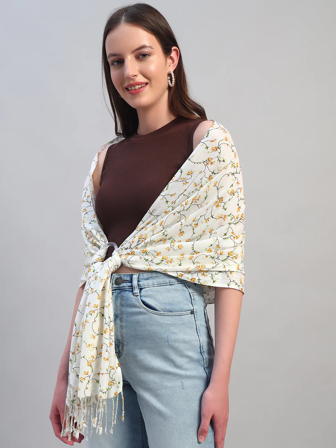 Women's Printed White Scarf - Image 2
