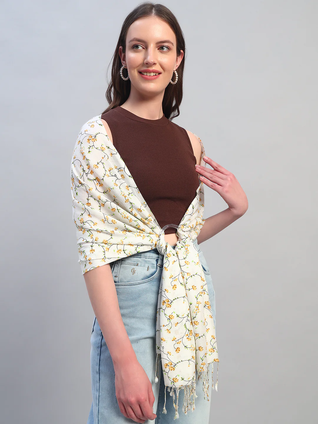 Women's Printed White Scarf - Image 4
