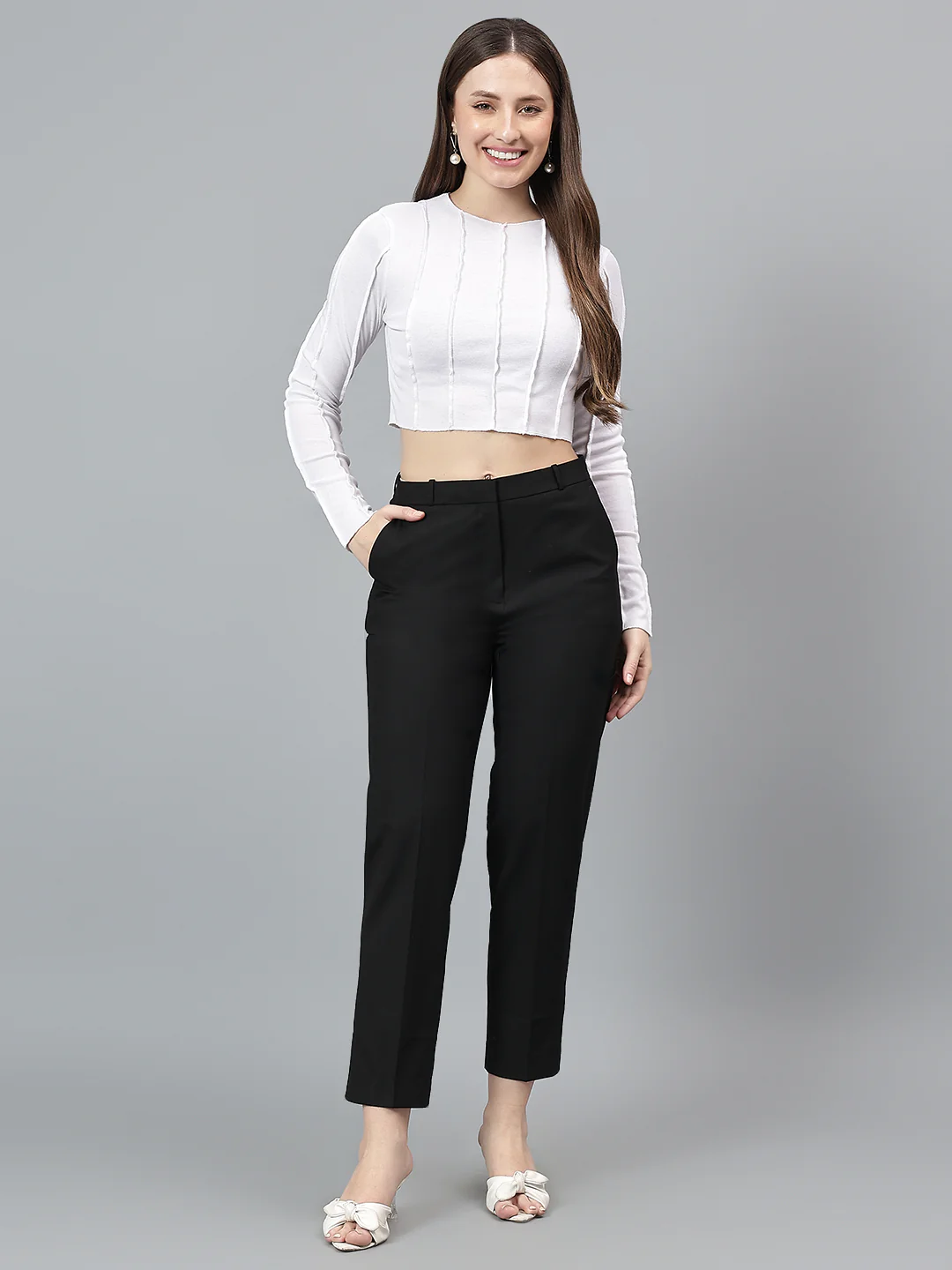 Women's Solid Black Full length Mid Rise Trousers - Image 7