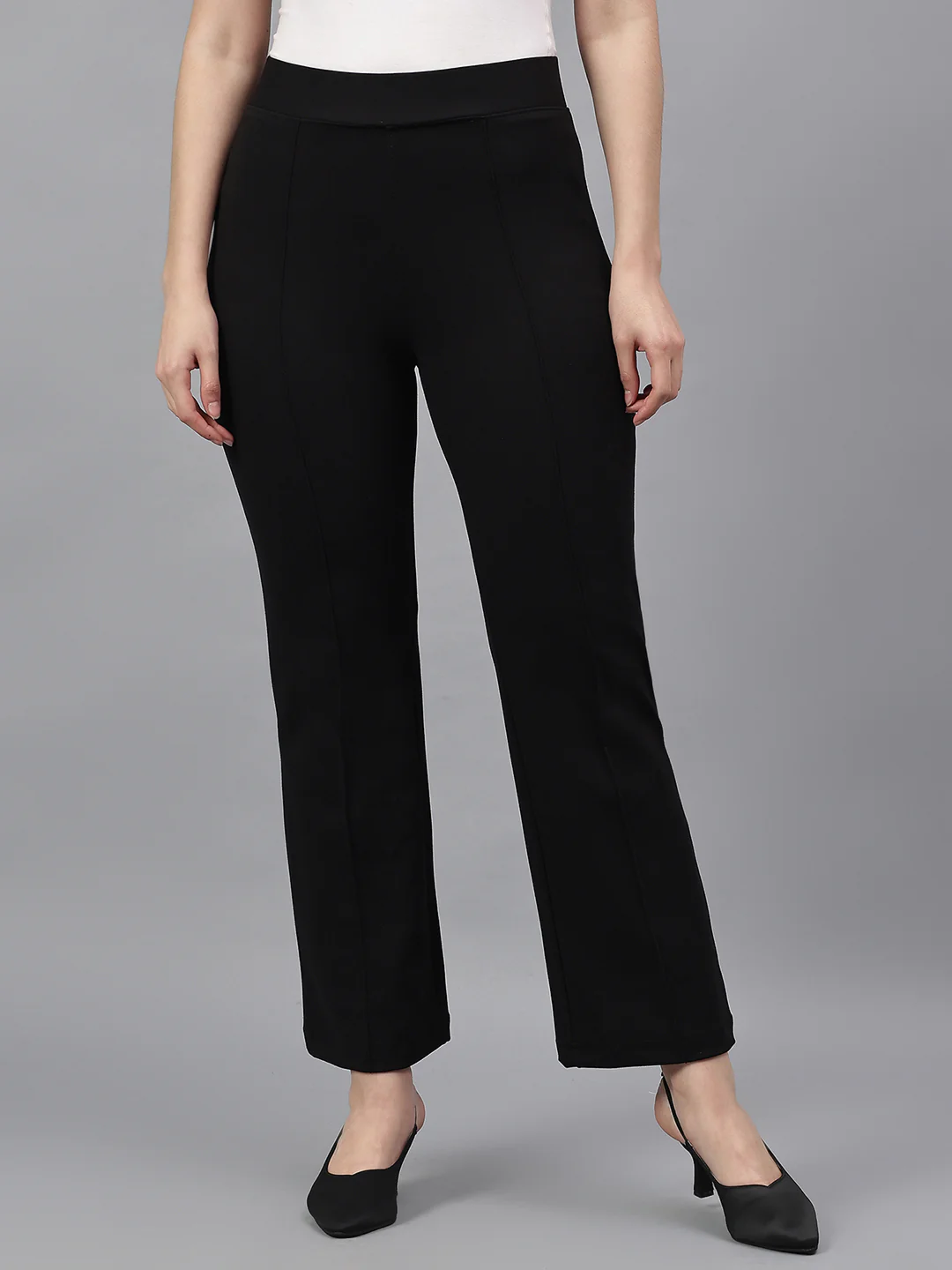 Women's Solid Black Regular Fit Casual Jegging - Image 2