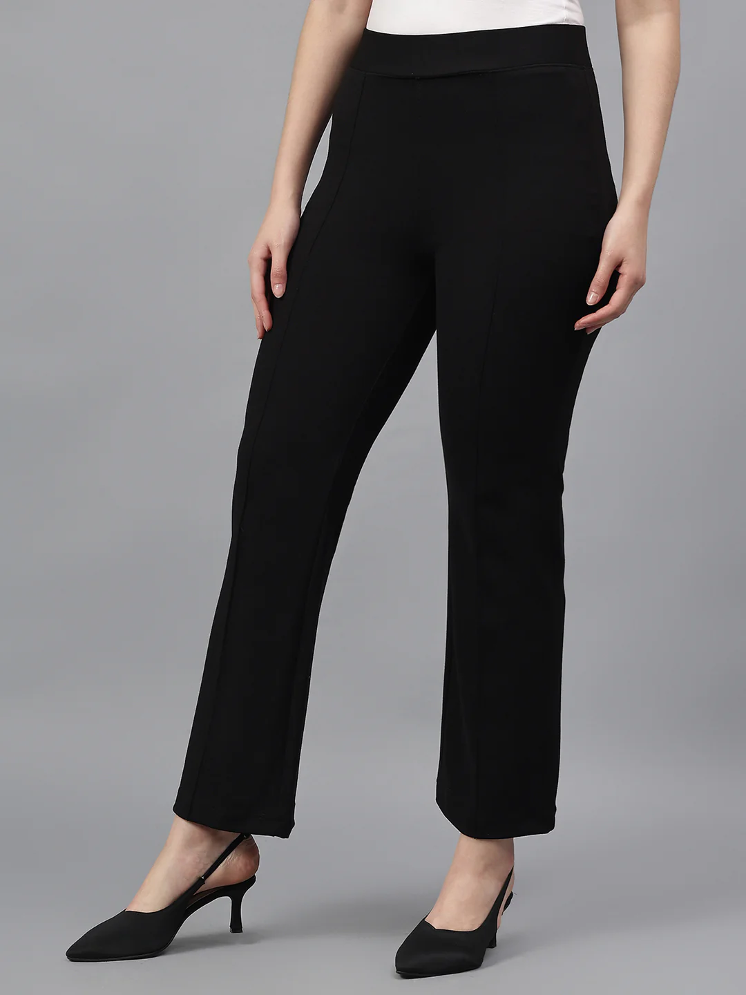 Women's Solid Black Regular Fit Casual Jegging - Image 3
