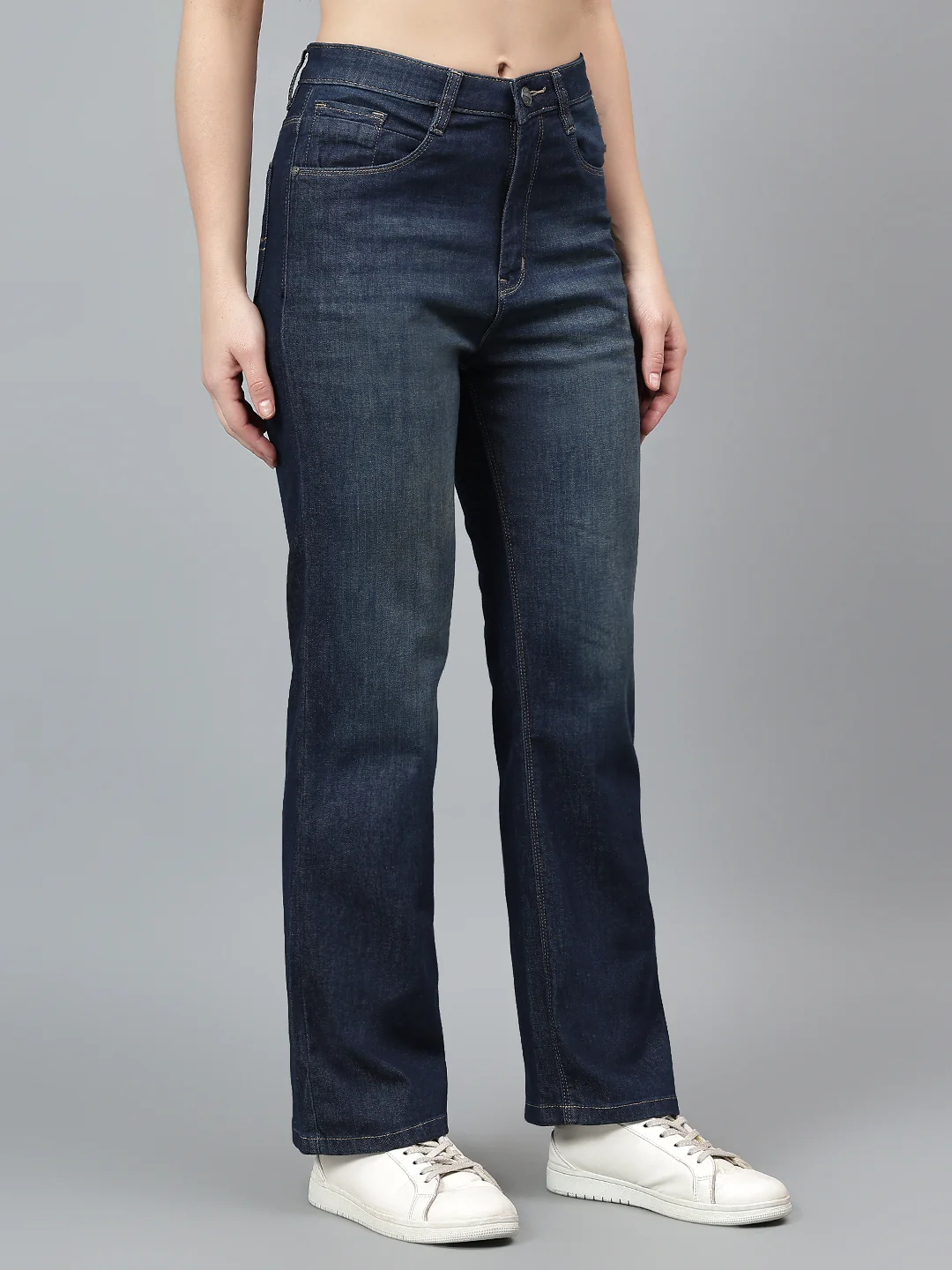 Women's Solid Blue Stretchable Jeans - Image 4