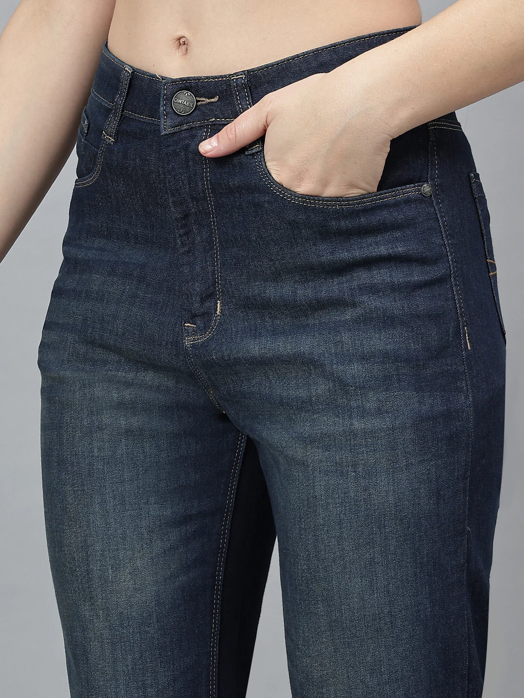 Women's Solid Blue Stretchable Jeans - Image 6