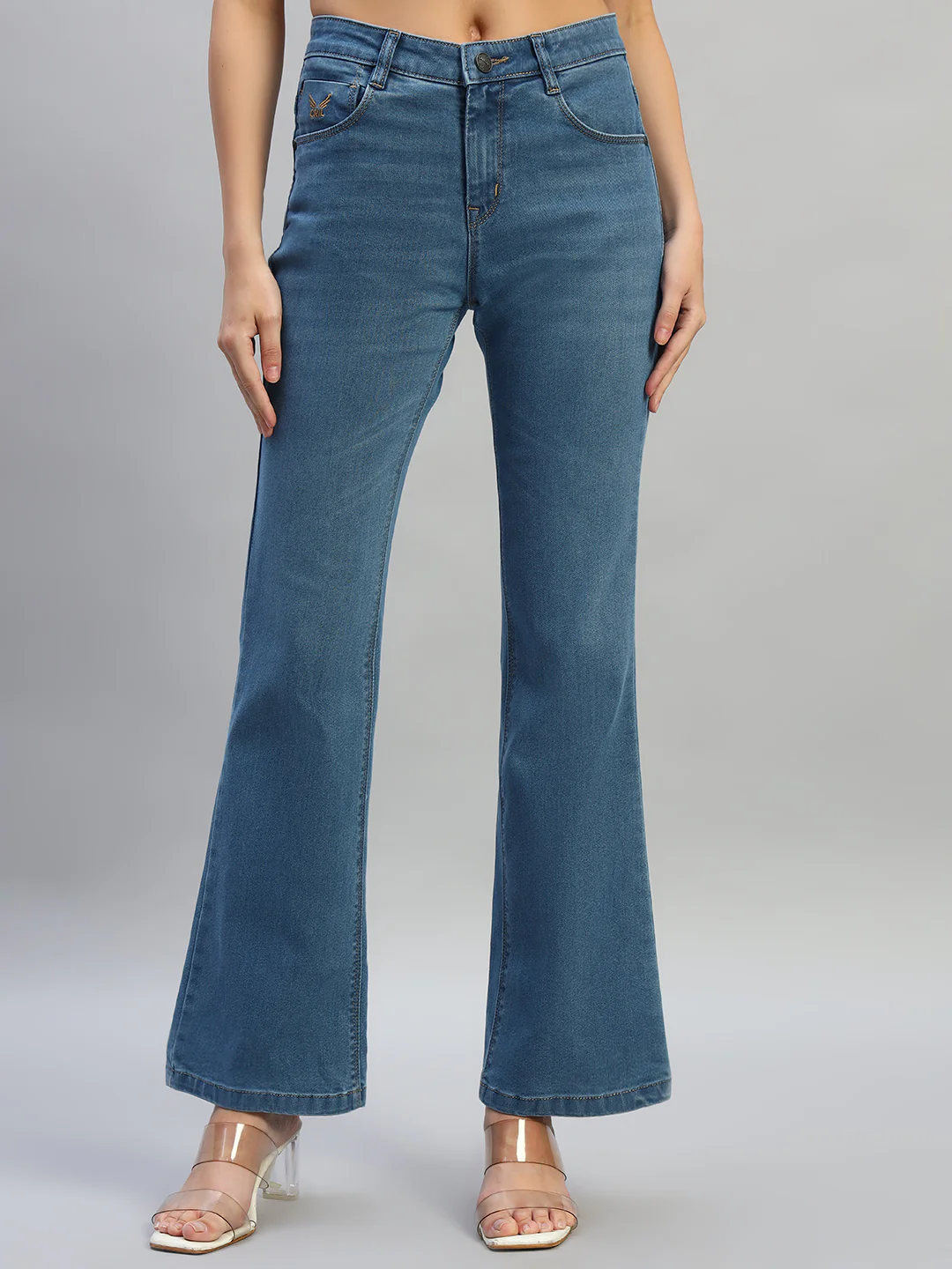 Women's Solid Denim Blue Full Length Regualr Fit Casual Jeans - Image 2