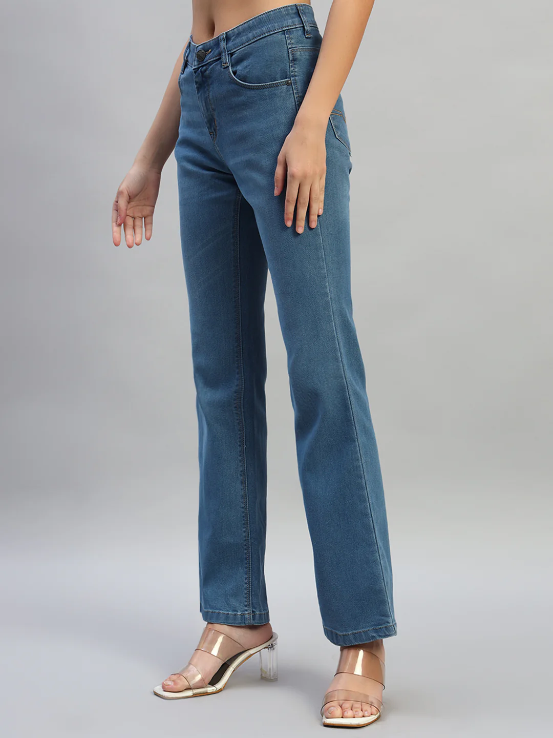 Women's Solid Denim Blue Full Length Regualr Fit Casual Jeans - Image 3
