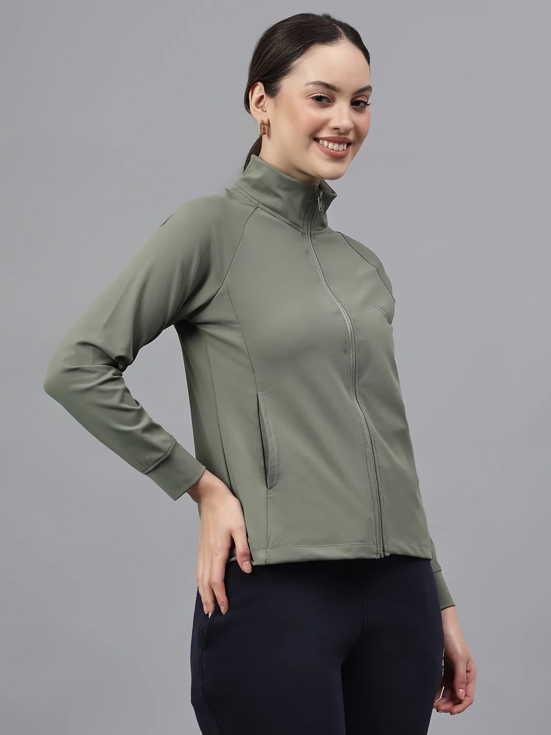 Women's Solid Green High Neck Full Sleeves Casual Jacket - Image 4